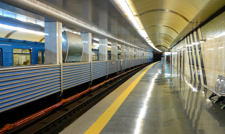 خطوط مترو کی یف اوکراین